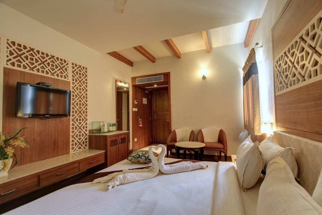 Hotel Prince Gardens Коимбатур Экстерьер фото