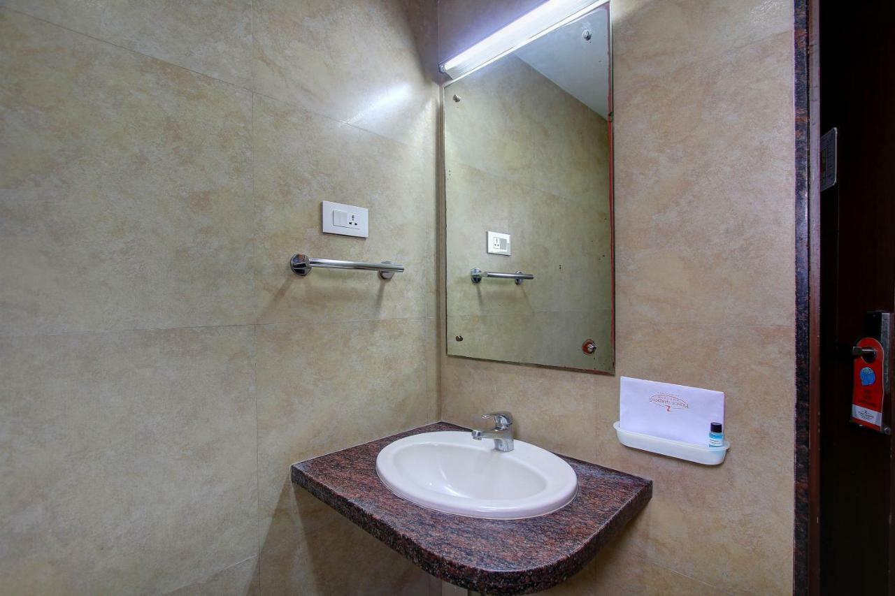 Hotel Prince Gardens Коимбатур Экстерьер фото